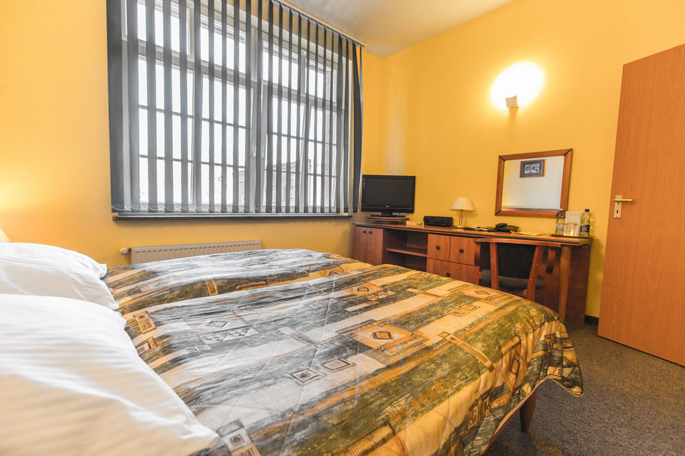 Hotel Rycerski Szczecin Extérieur photo