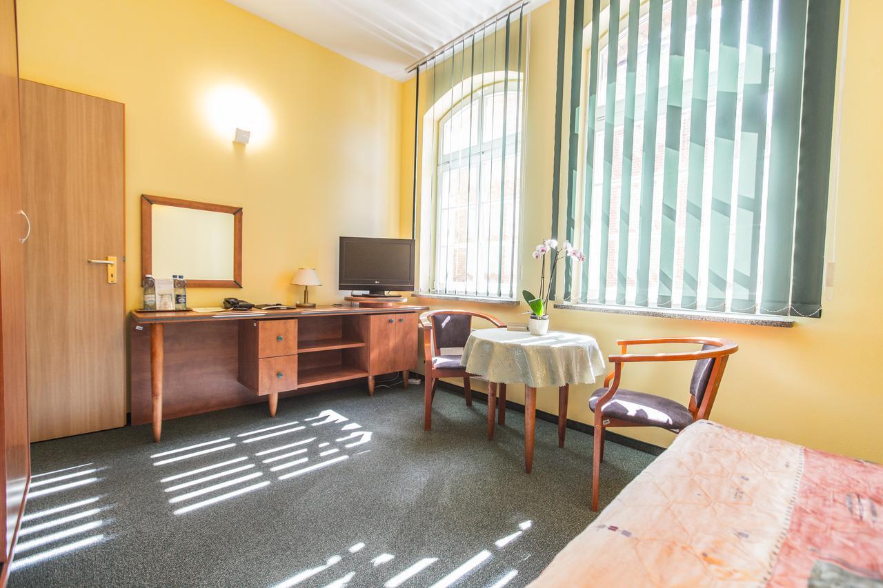 Hotel Rycerski Szczecin Extérieur photo