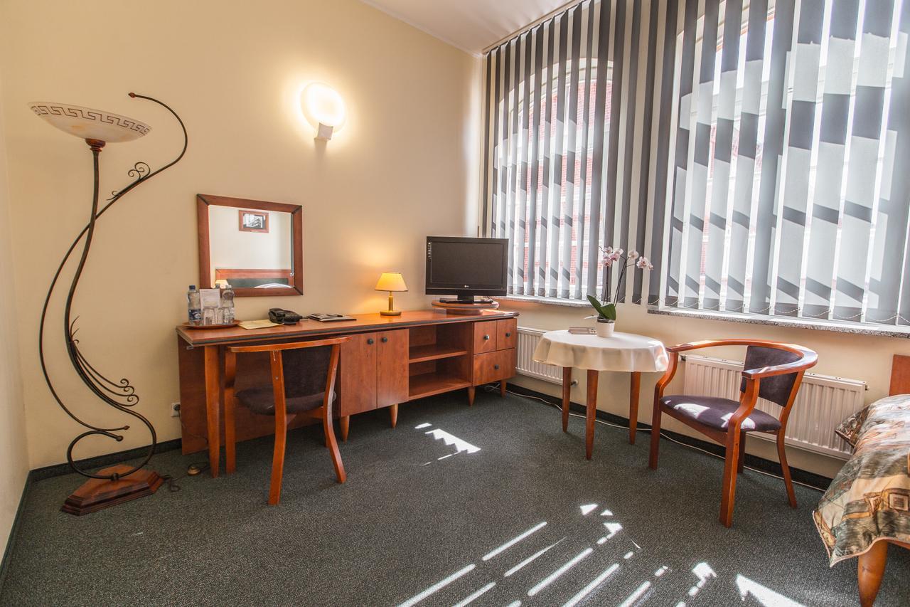 Hotel Rycerski Szczecin Extérieur photo