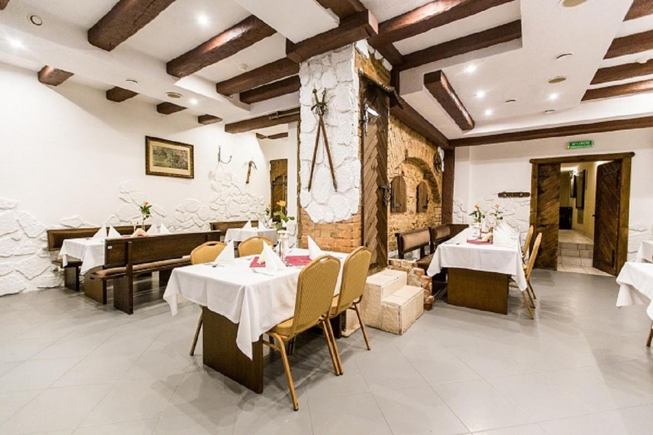 Hotel Rycerski Szczecin Extérieur photo